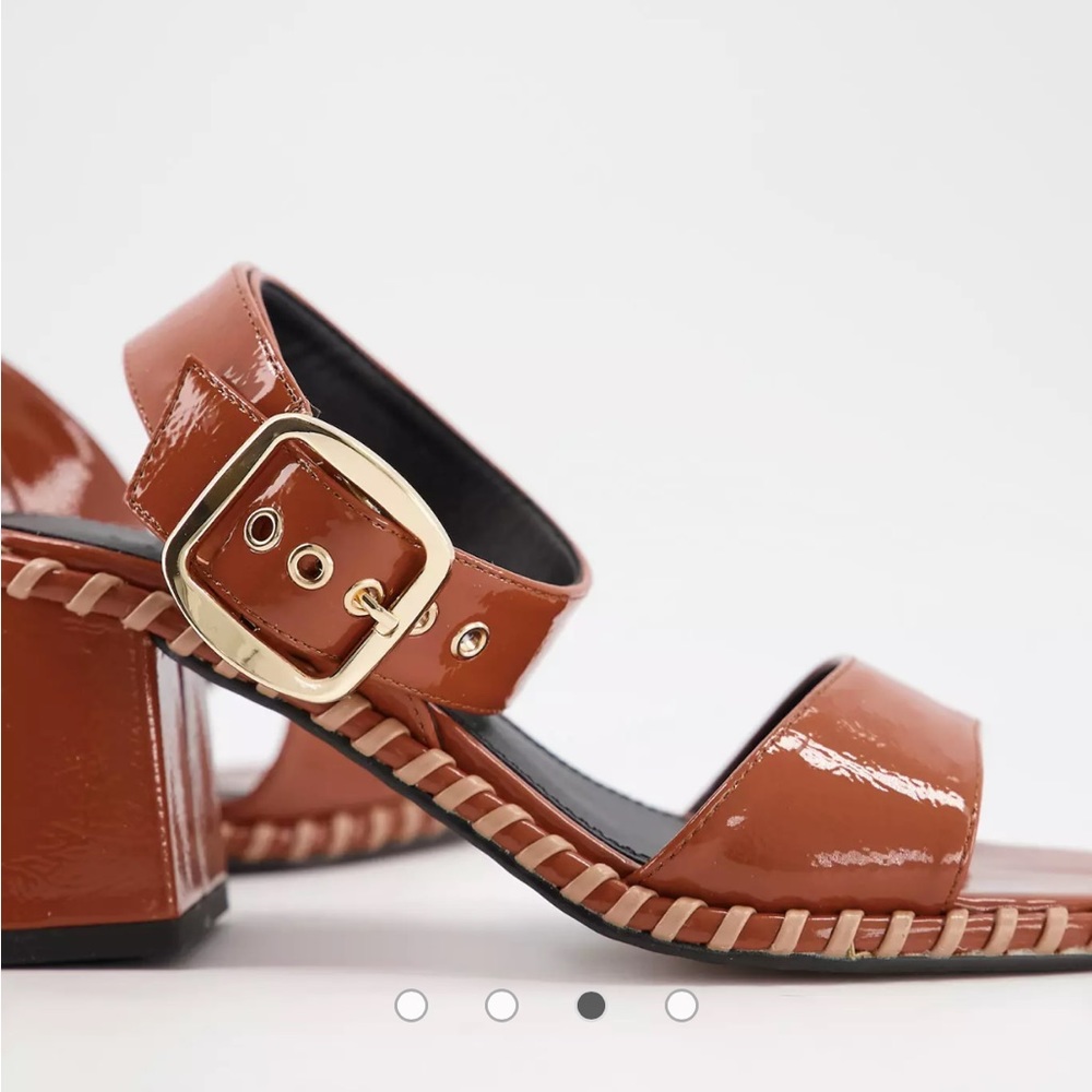 ASOS DESIGN Harvest Block Heel in Tan - Picture 3 of 9